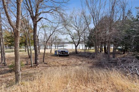 Lot 15 Waters Edge