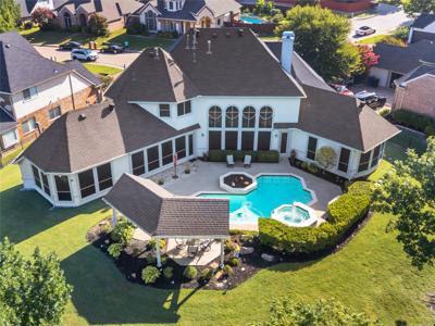 1340 Fairlakes Pointe Drive