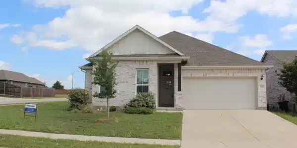 1401 Eagle Nest Drive