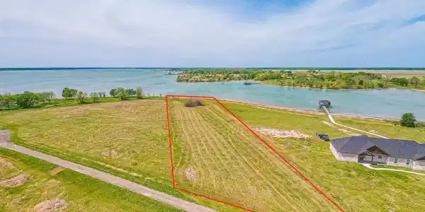 Lot 7 Grand Oasis