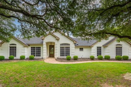 1151 Parkway Lane