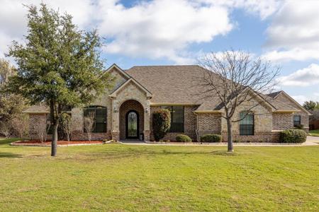 2302 E Emerald Bend Court