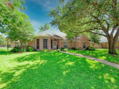 3406 Oak Trail Drive