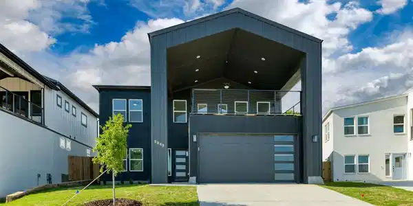 9069 Quarry Hill Court