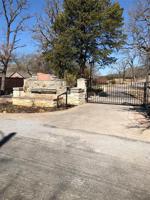 82 Oak Hills Drive