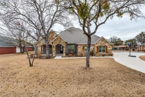 6308 Blackfoot Trail