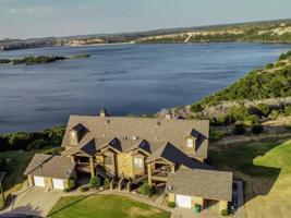 801 Eagle Point