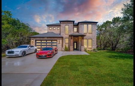 7082 Cedar Valley Drive