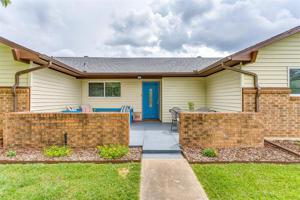 3918 Laramie Trail