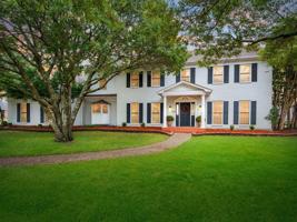 2560 Eagles Nest Court
