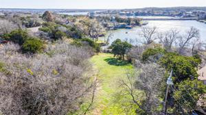 1003 Laguna Vista Court