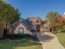 214 Crenshaw Drive