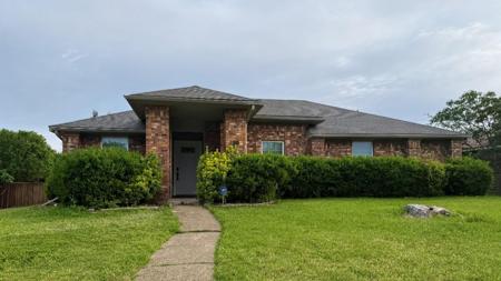 4618 Westlake Drive