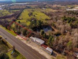 2129 E State Highway 31 E