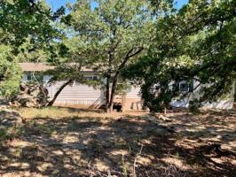 105 Lakeview Drive