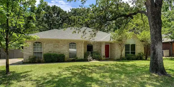 1112 Pine Ridge Drive