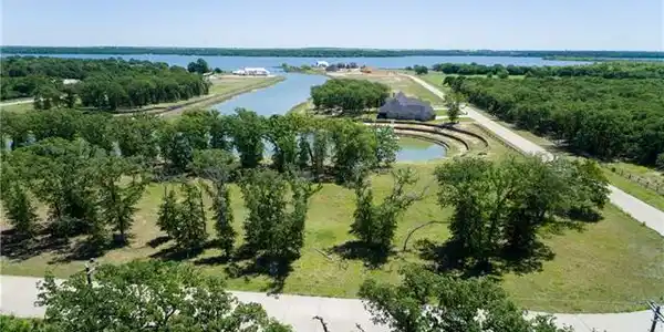 1604 Laguna Bay W Lot 20