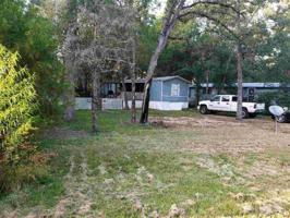 211 E Cedar Lane