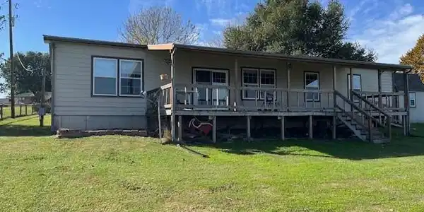 177 Private Road 5753a