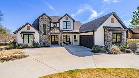 5611 Hondo Drive