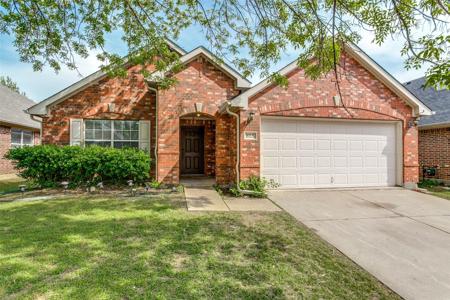 815 Creekside Drive
