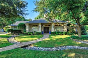 210 Melrose Circle