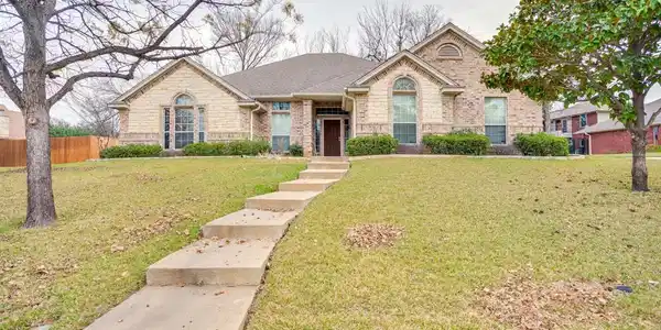 520 Inland Circle