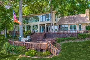 253 County Road SE 4230