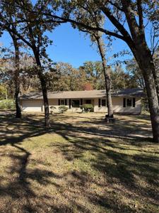 2542 Red Bud Trail
