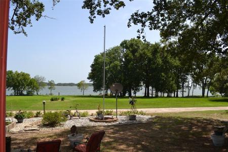 448 Private Road 5501