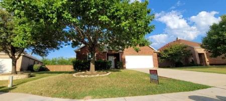 2604 Winterberry Lane