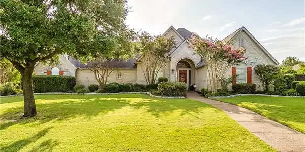 400 Birchwood Lane