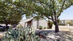 4901 Fairway Place Court