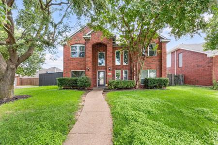 9122 Woodlake Drive