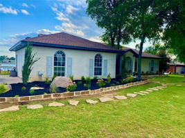 611 Twin Hills Road