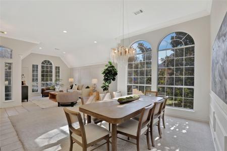 2720 Green Oak Court