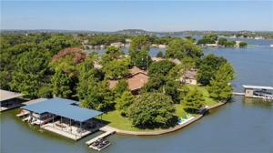 414 W Greenbriar Drive