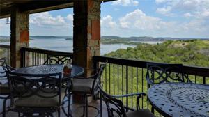 902 Eagle Point