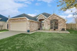1141 Sparrow Circle