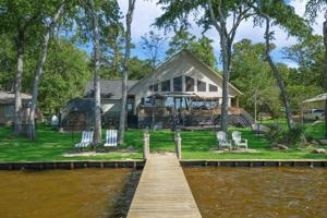 907 Callender Lake Drive