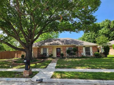 1201 Dandelion Drive