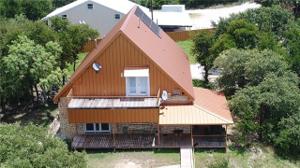 1112 Woodmans Lane