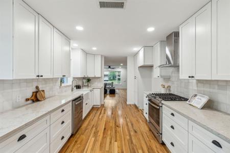 507 Bondstone Drive