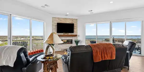 101 Diamond Pointe Loop