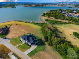 7277 Waters Edge Drive