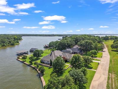 229 Lakeside Drive