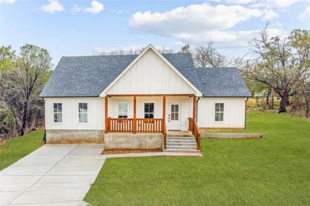 1007 Comanche Cove Drive