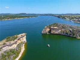 7041 W Hells Gate Drive
