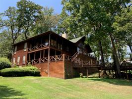 1545 Canadian Drive
