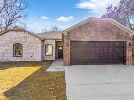 2207 Forest Hill Lane